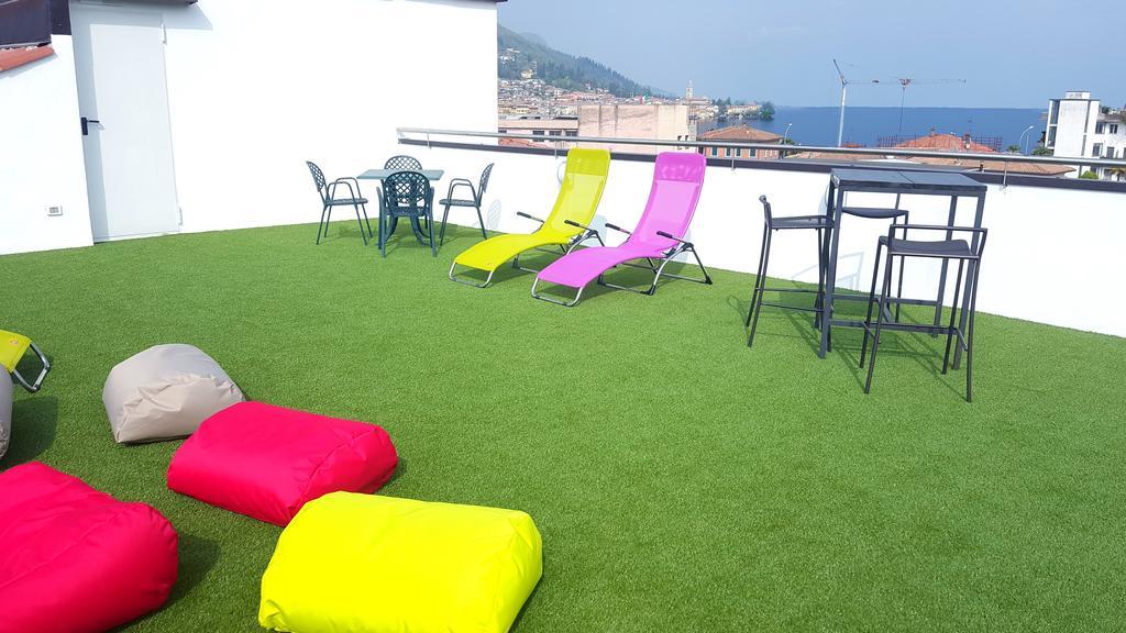 Lake Garda Hostel Сало Екстер'єр фото